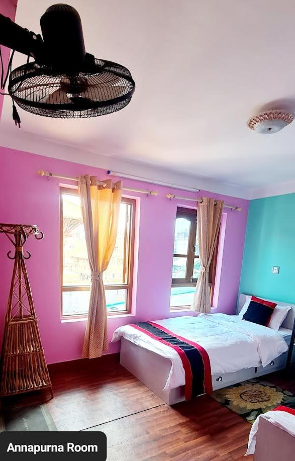 Annapurna Guest House And Rooftop Restaurant Bhatgoan エクステリア 写真