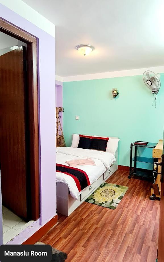 Annapurna Guest House And Rooftop Restaurant Bhatgoan エクステリア 写真