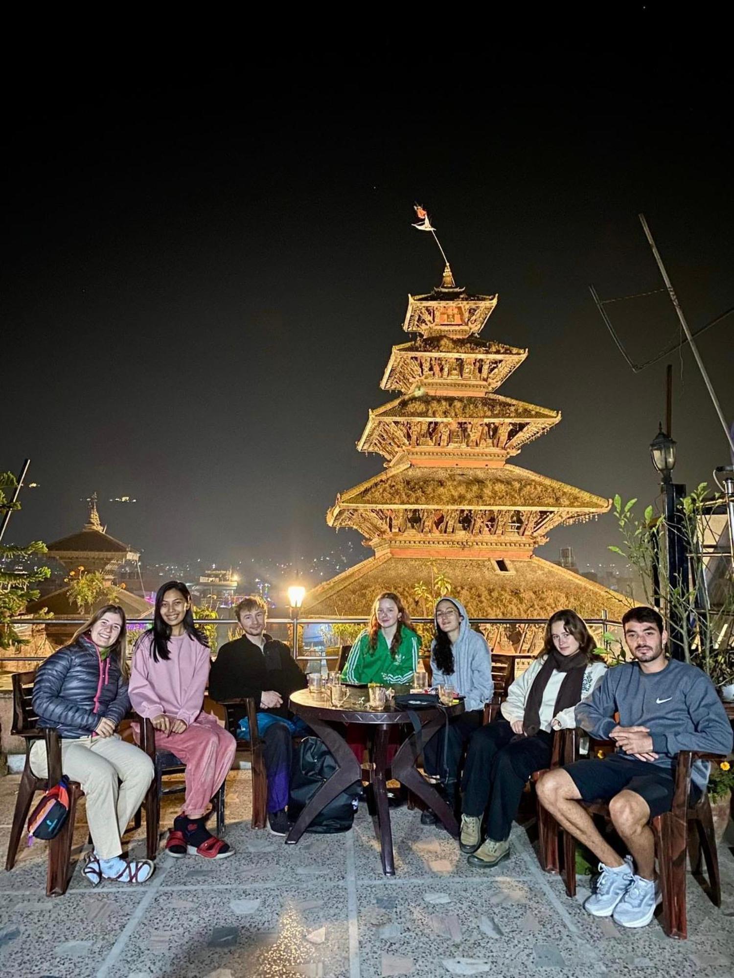 Annapurna Guest House And Rooftop Restaurant Bhatgoan エクステリア 写真