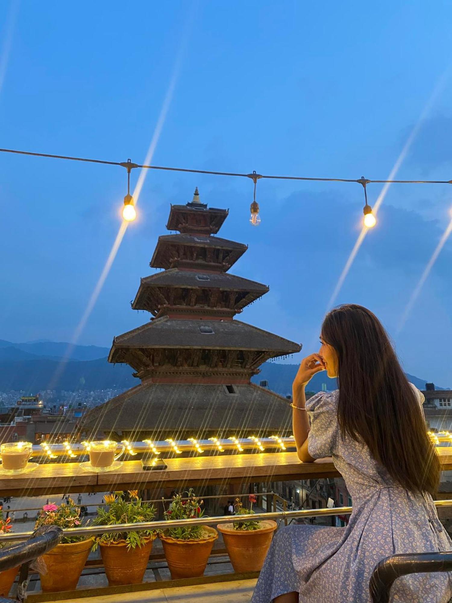 Annapurna Guest House And Rooftop Restaurant Bhatgoan エクステリア 写真
